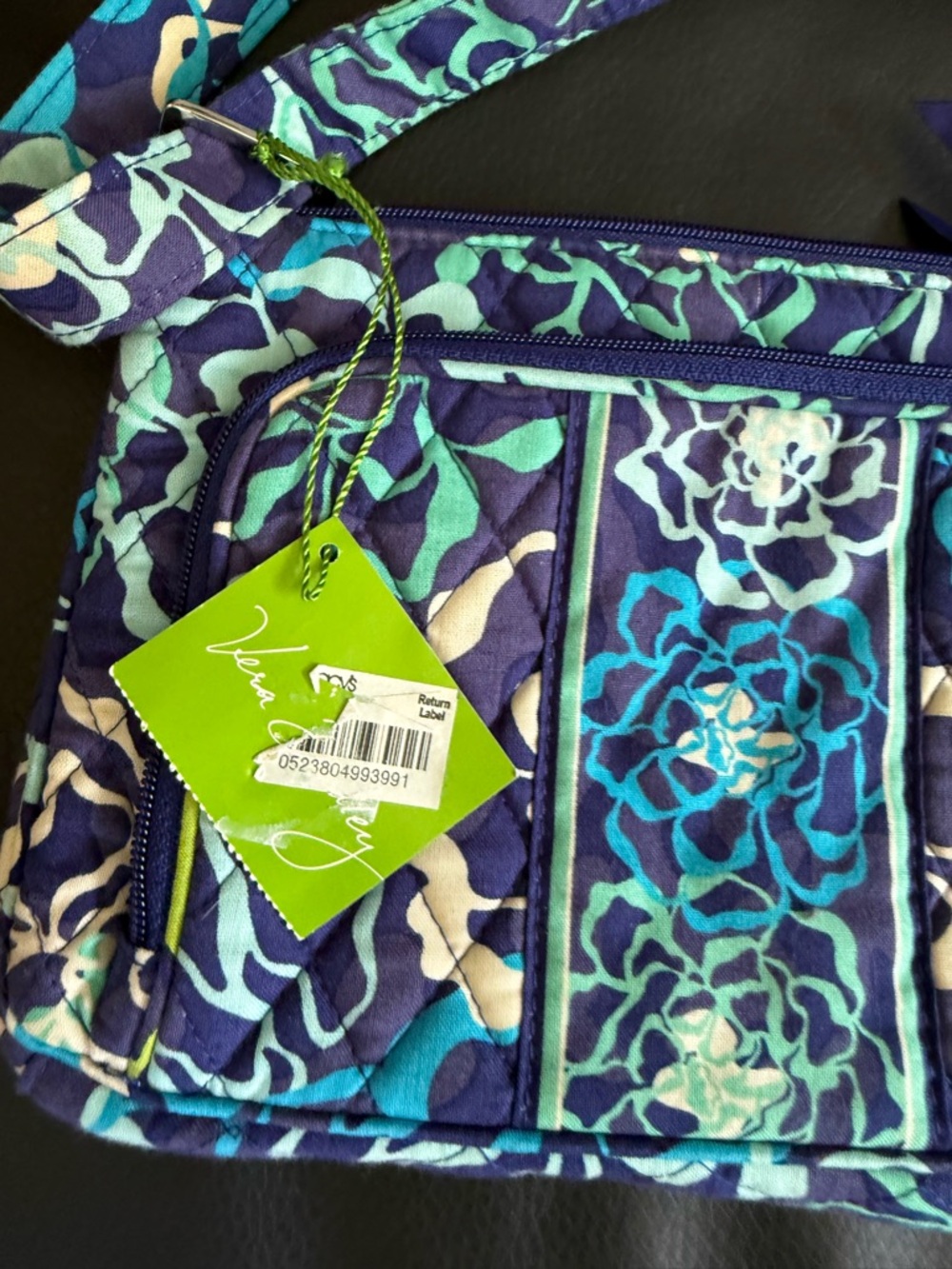 Vera Bradley Little Hipster - Katalina Blues Retired Pattern NWT - Picture 3 of 7